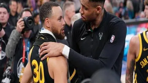 穆伊中场迎旧主对决：球场争锋场外情谊