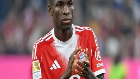 林孝埈助中国短道速滑队夺亚冬会首金荣耀